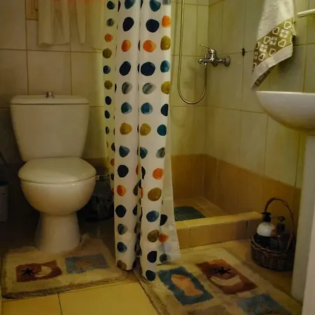 Fay's House * 塞萨洛尼基